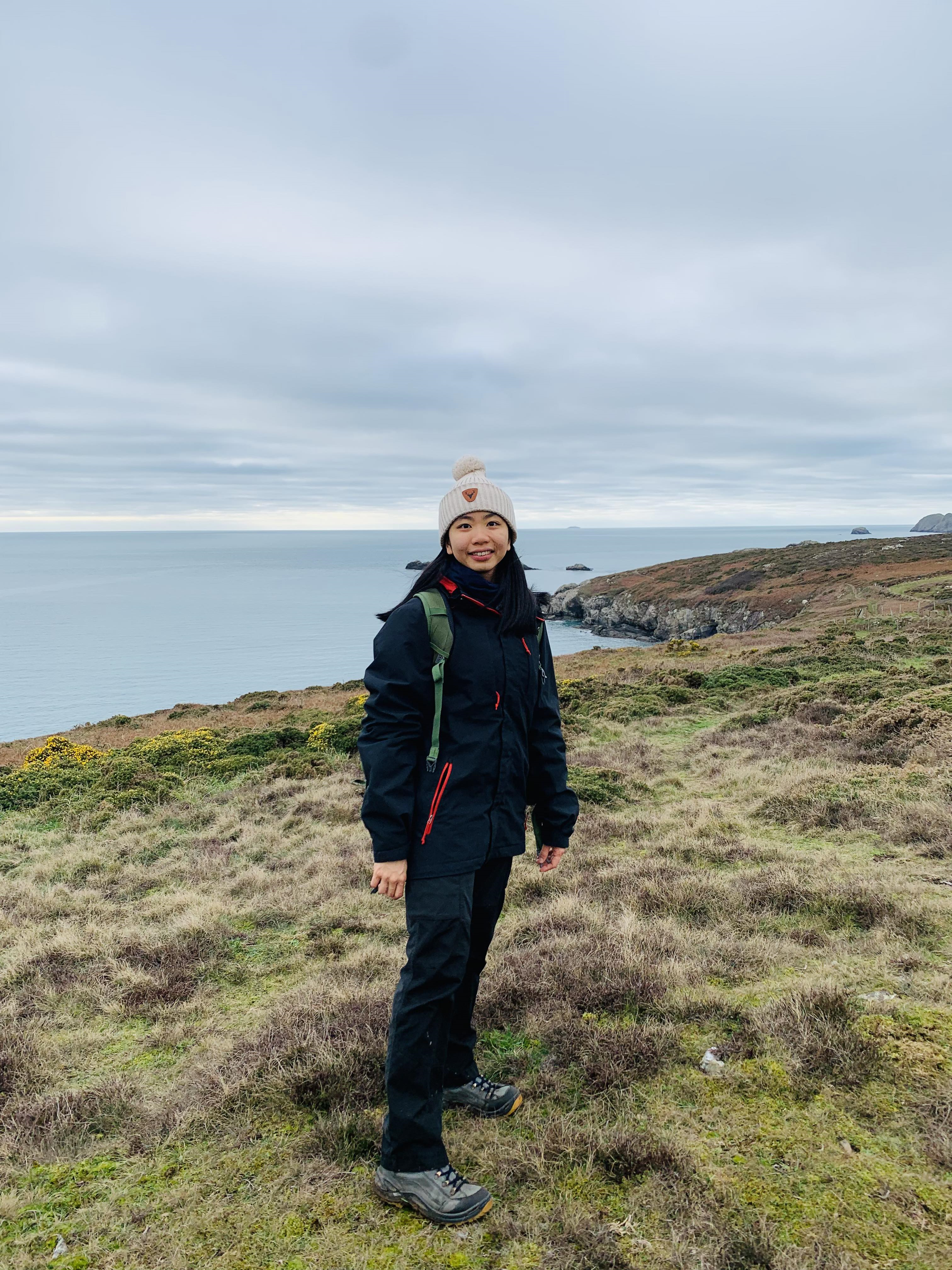 Away Trip Sec Maggie